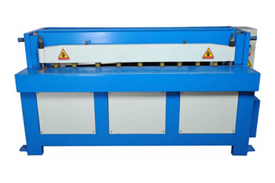 Sheet Metal Shearing Machine