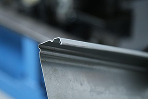 Transverse Duct Flange Forming Machine